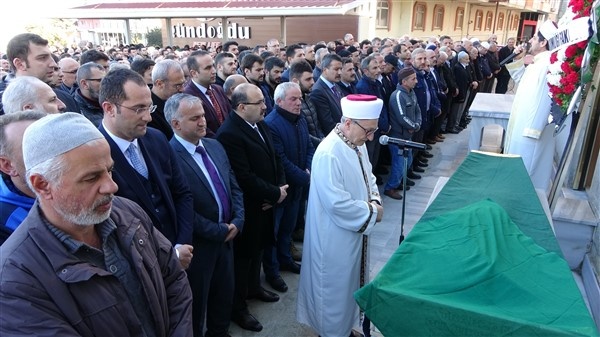 Trabzon'daki kazada ölen Zeynep için göz yaşları sel oldu! Acı detay! 8