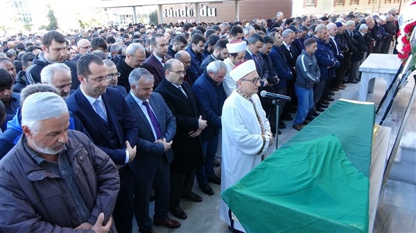 Trabzon'daki kazada ölen Zeynep için göz yaşları sel oldu! Acı detay! 5