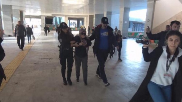 Uçakta ortalığı karıştırmıştı! Bakın şimdi ne yaptı 2