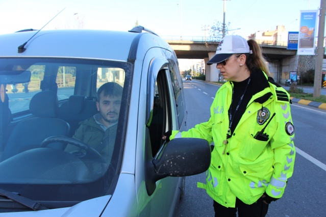 Trabzon'da trafiğin prensesleri 8