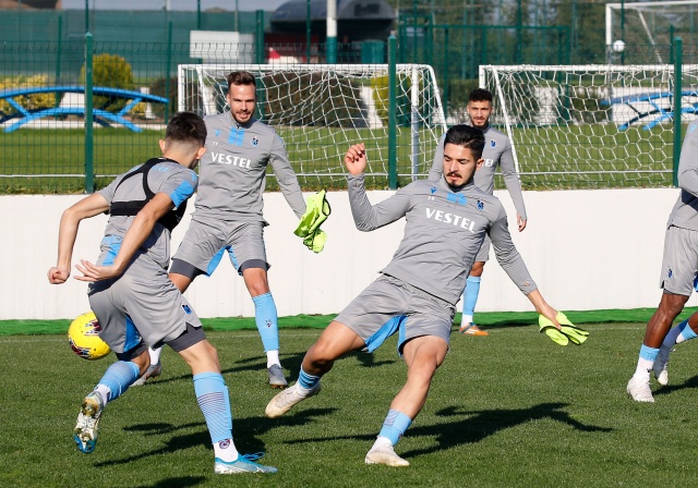 Trabzonspor Konyaspor maçına hazırlanıyor 14