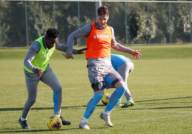 Trabzonspor Konyaspor maçına hazırlanıyor 10
