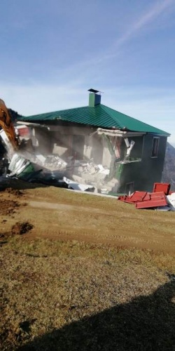 Trabzon’da yıkımlar sürüyor – 5 yapı daha… 3