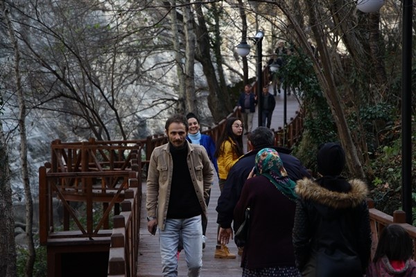 Trabzon'daki bu yolun Türkiye'de eşi benzeri yok! 20