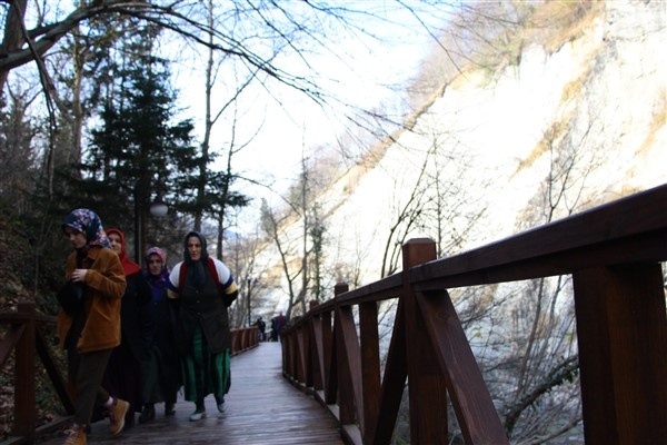 Trabzon'daki bu yolun Türkiye'de eşi benzeri yok! 4