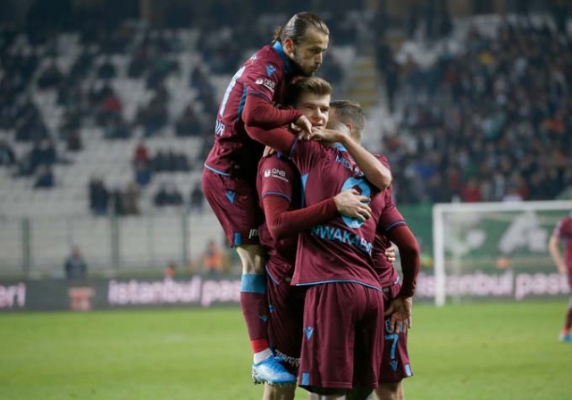Konyaspor Trabzonspor maçında neler oldu? 22