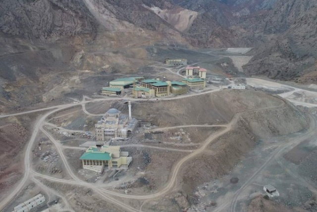 Yeni Yusufeli'nin silüeti belirmeye başladı 6