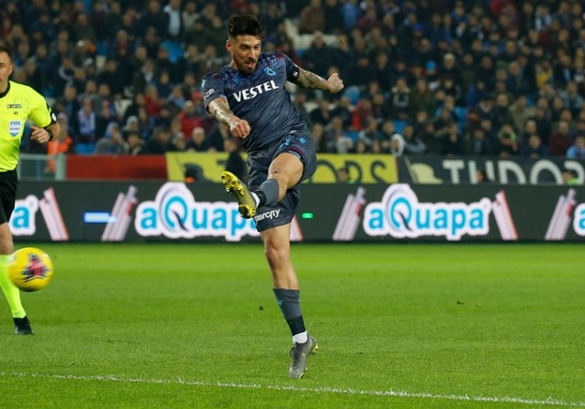 Trabzonspor sahasında Kayserispor ile karşılaştı. 28 Aralık 2018 22