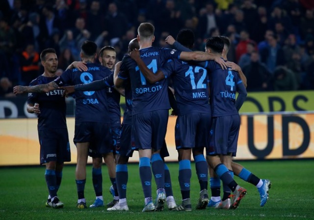 Trabzonspor sahasında Kayserispor ile karşılaştı. 28 Aralık 2018 23