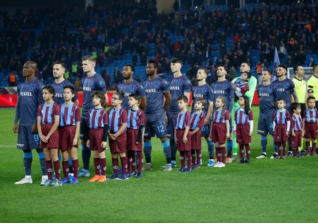 Trabzonspor sahasında Kayserispor ile karşılaştı. 28 Aralık 2018 9