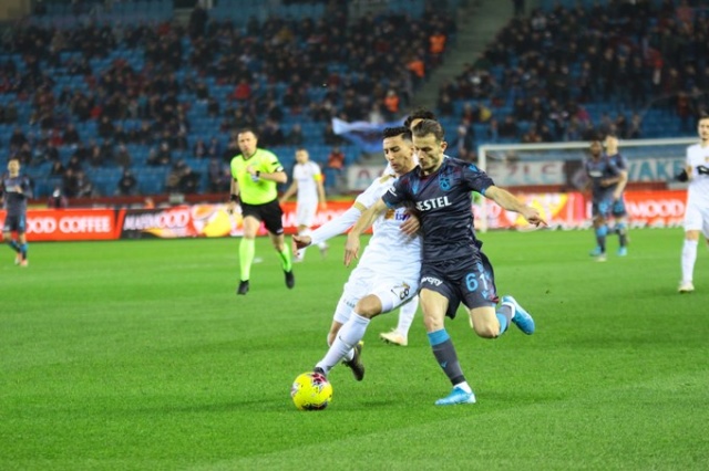 Trabzonspor sahasında Kayserispor ile karşılaştı. 28 Aralık 2018 45