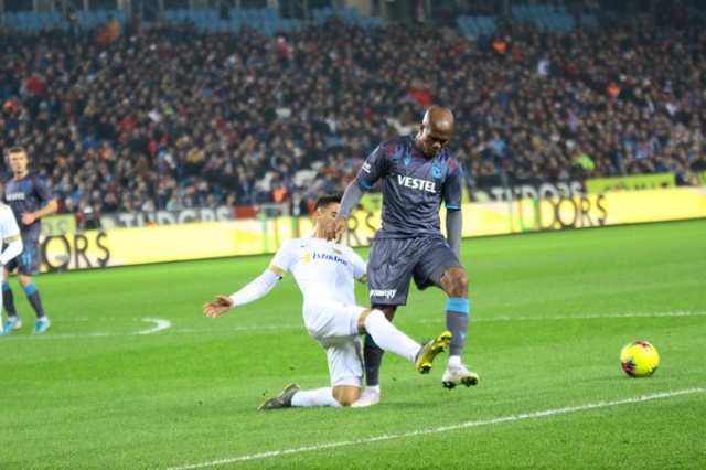 Trabzonspor sahasında Kayserispor ile karşılaştı. 28 Aralık 2018 66