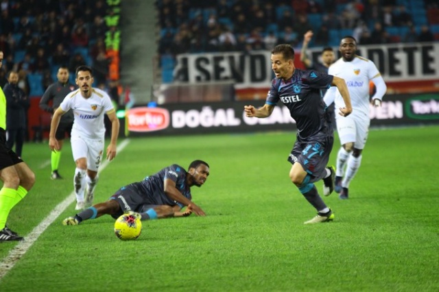 Trabzonspor sahasında Kayserispor ile karşılaştı. 28 Aralık 2018 84