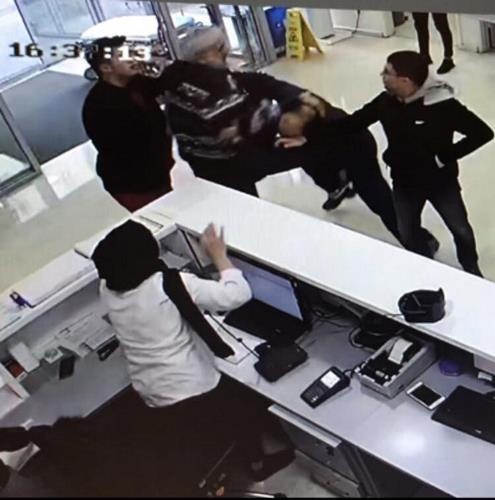 Trabzonlu eski kaleci hastanede olay çıkardı 9