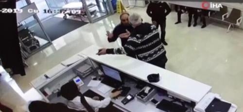 Trabzonlu eski kaleci hastanede olay çıkardı 2