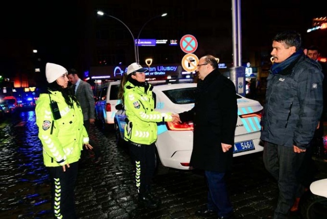 Vali Ustaoğlu'ndan yeni yıl ziyaretleri 2