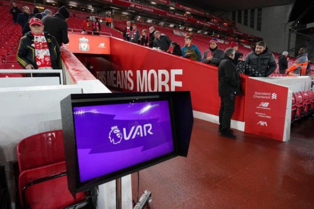 UEFA’dan yeni ofsayt kararı! 12 santim... 6