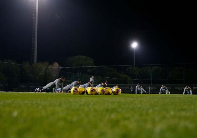 Trabzonspor Antalya'da hazırlıklara başladı 3