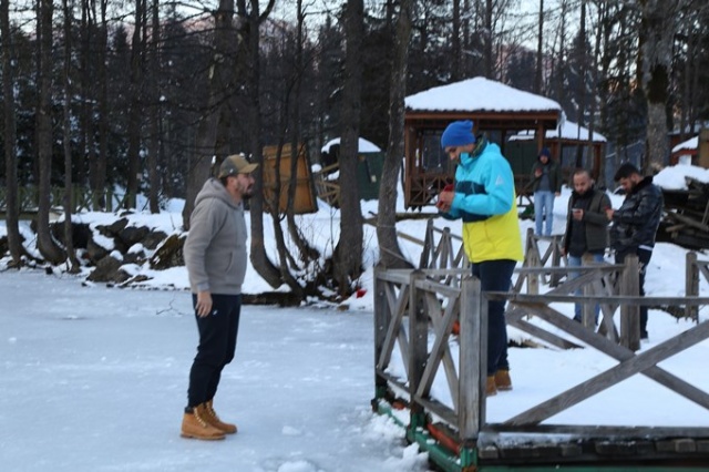 Buz tutan Karagöl'de horon 14