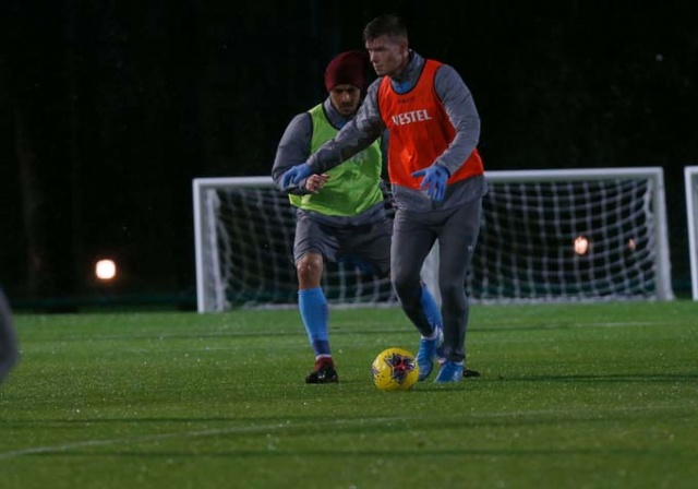 Antalya'da kampa giren Trabzonspor çalışmalarına devam ediyor 31