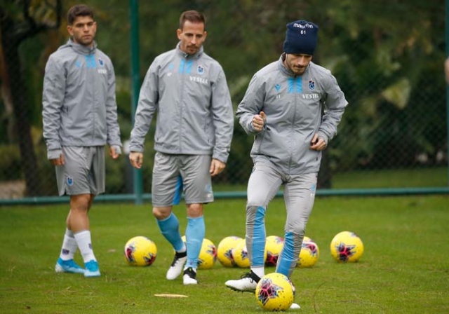 Trabzonspor Antalya'da tam gaz 32
