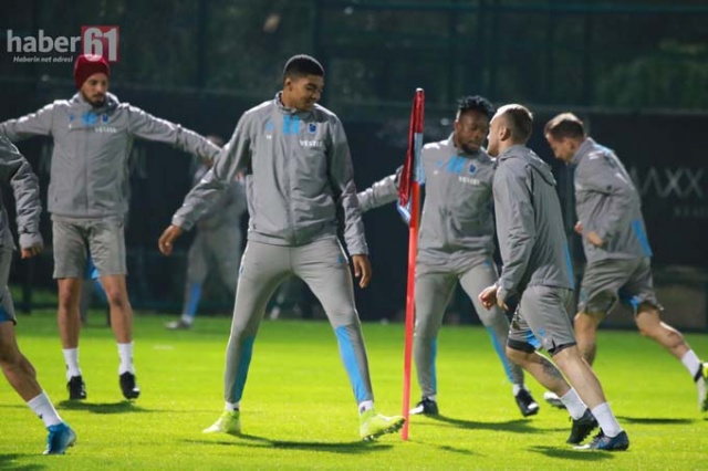 Trabzonspor’da neşeli antrenman 22