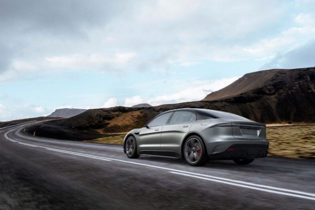 Sony'den elektrikli araba sürprizi 3