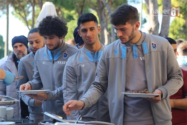 Trabzonsporlu futbolcular böyle stres attı 20