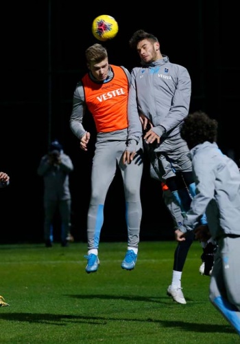 Trabzonspor kampta 5. günü tamamladı 6