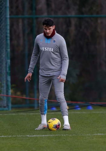 Trabzonspor Partizan Tiran'la karşılaştı. 15 Ocak 2020 4