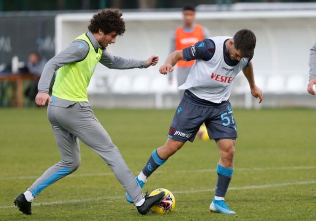 Trabzonspor Partizan Tiran'la karşılaştı. 15 Ocak 2020 7