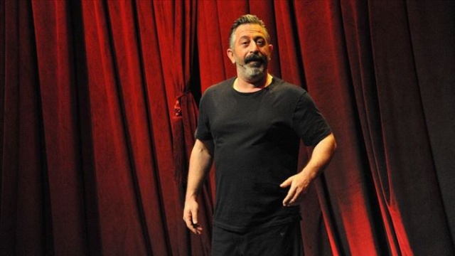 Cem Yılmaz: Memleketteki bütün kötülükleri yapan üç kişi var. 3