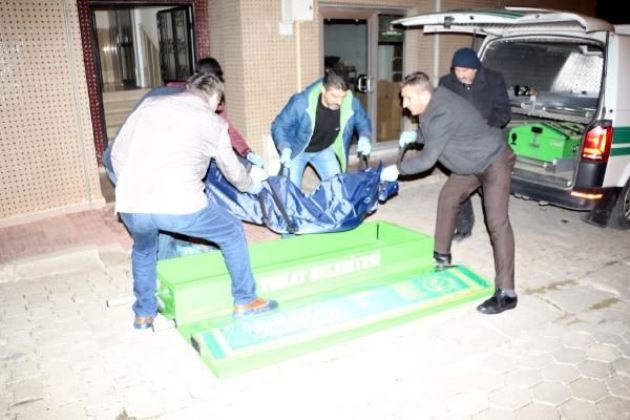 10 yaşındaki oğlunu öldürüp kendini astı! 4