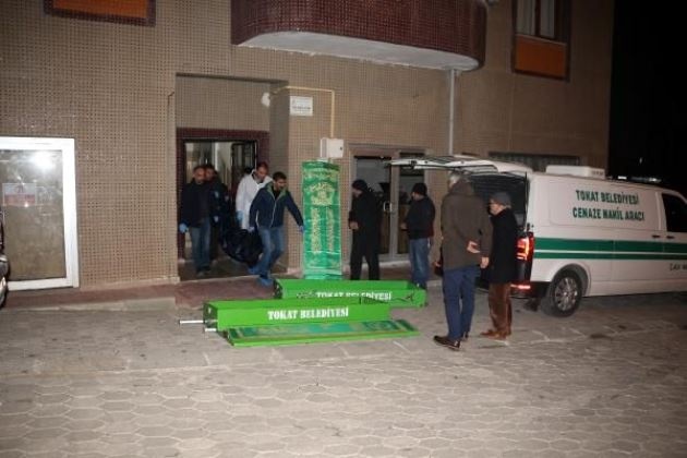 10 yaşındaki oğlunu öldürüp kendini astı! 6