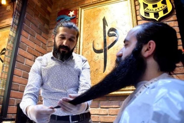 Sakalını 10 bin TL'ye satıyor 5