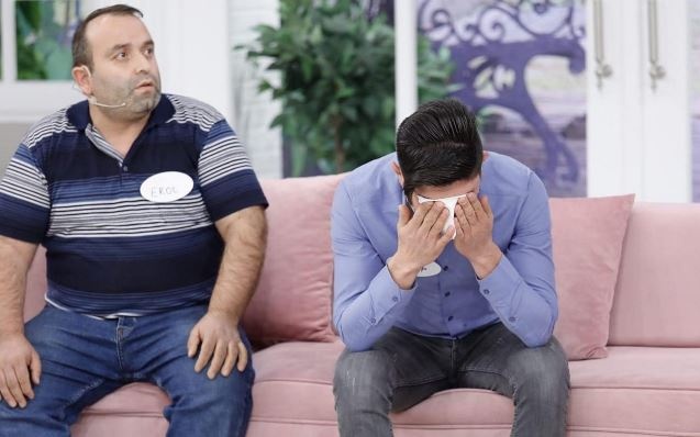 Eşi başkasına kaçan adam internete lanet etti. 6