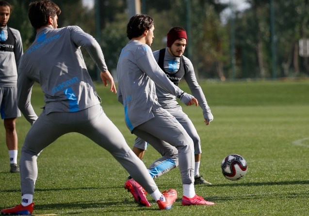Trabzonspor Denizlispor Maçı Hazırlıklarını Tamamladı Bordo Mavililer Tur İçin Sahaya Çıkıyor 3
