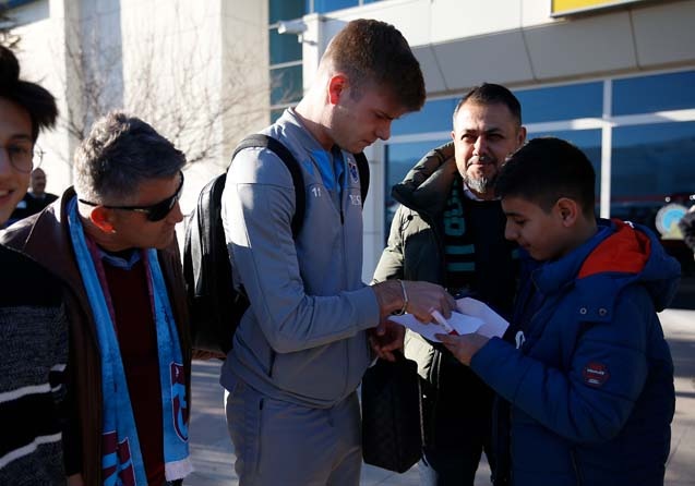 Trabzonspor Denizli'ye gitti 16