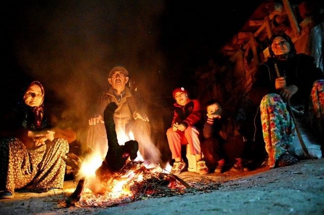 Manisa'da deprem korkusuyla vatandaşlar sokakta kaldı 13