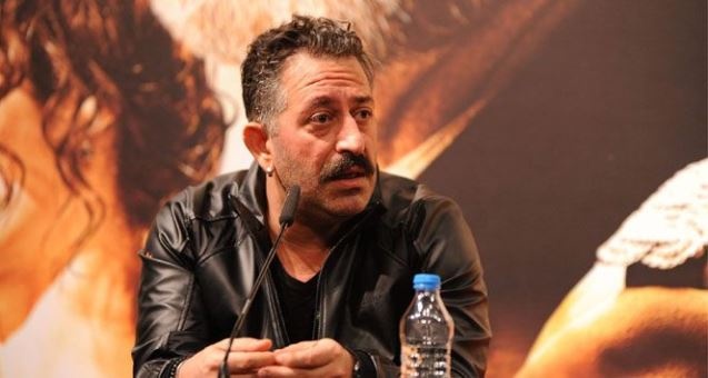 Cem Yılmaz'dan tepki: Şu oyunu bırakın artık. 2