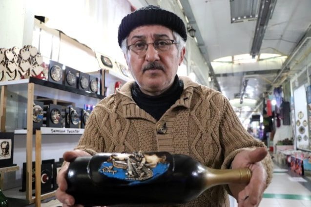 1 TL'ye alıp 325 TL'ye satıyor 1