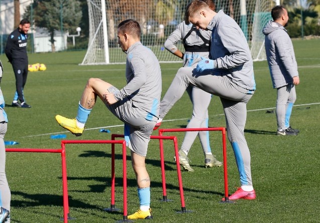 Trabzonspor, Fenerbahçe Derbisi İçin Çalışmalarına Başladı 24