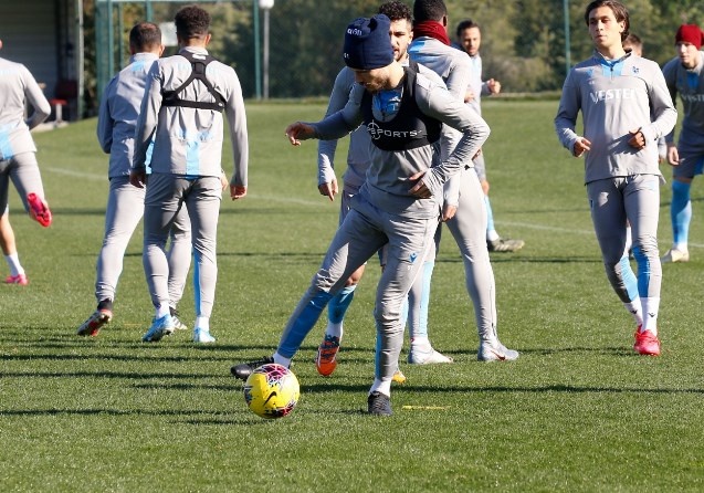 Trabzonspor, Fenerbahçe Derbisi İçin Çalışmalarına Başladı 37