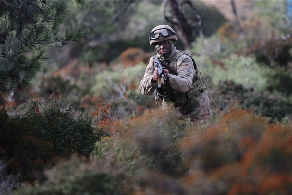 İşte Türkiye’nin ilk kadın Jandarma Komando Astsubayları 19