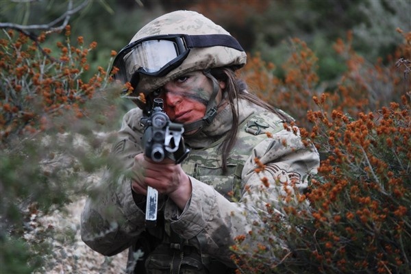 İşte Türkiye’nin ilk kadın Jandarma Komando Astsubayları 10