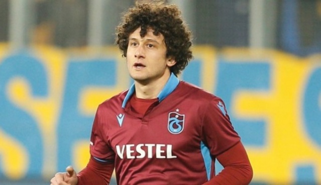 Trabzonspor'da transferde kimler geldi kimler gitti? 9
