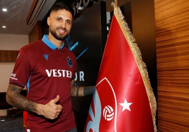 Trabzonspor'un güncel kadrosu | 2019-20 Sezonu İkinci Yarısı. 21