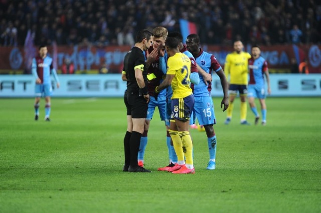 Trabzonspor Fenerbahçe maçında neler oldu? 13