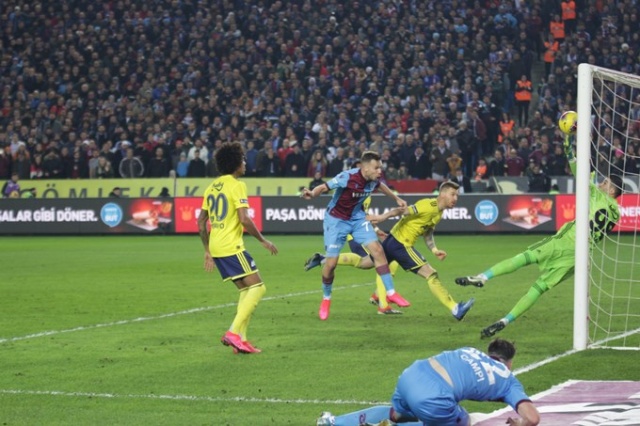 Trabzonspor Fenerbahçe maçında neler oldu? 44