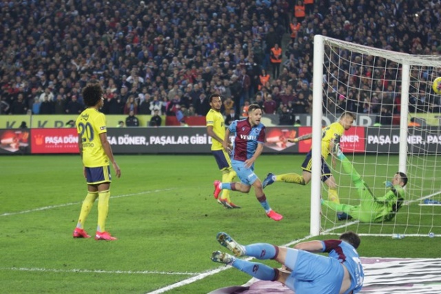 Trabzonspor Fenerbahçe maçında neler oldu? 49